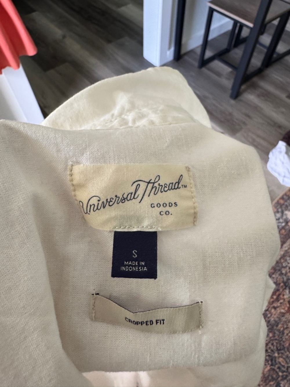 Universal Thread Cream Linen-Look Cropped Shirt - Picture 4 of 4